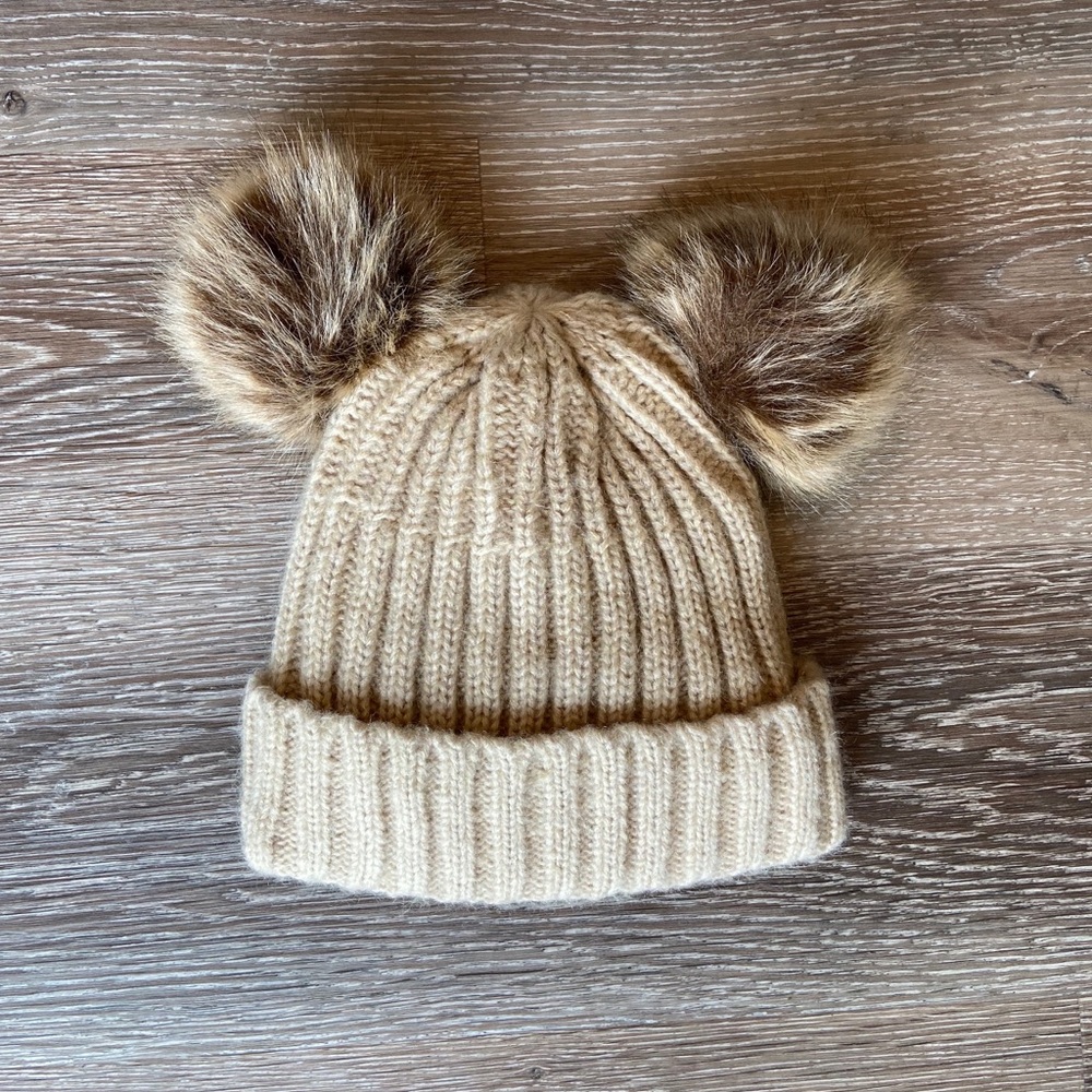 Pom Pom beanie